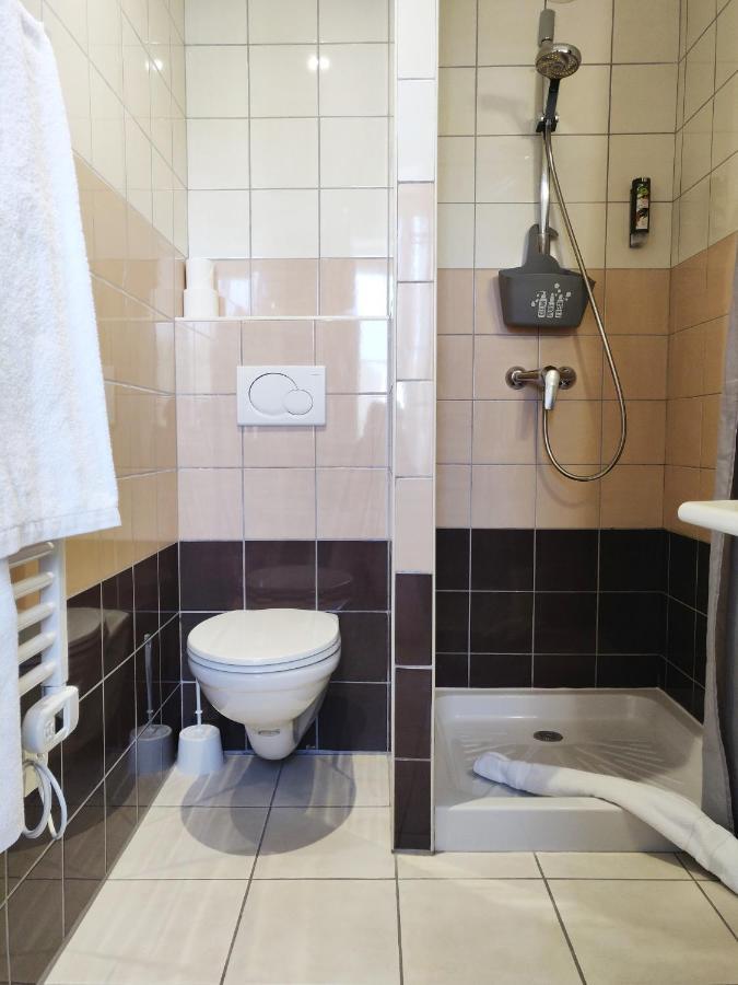 Logis Hotel Le Richelieu - Royan Atlantique Saujon Dış mekan fotoğraf