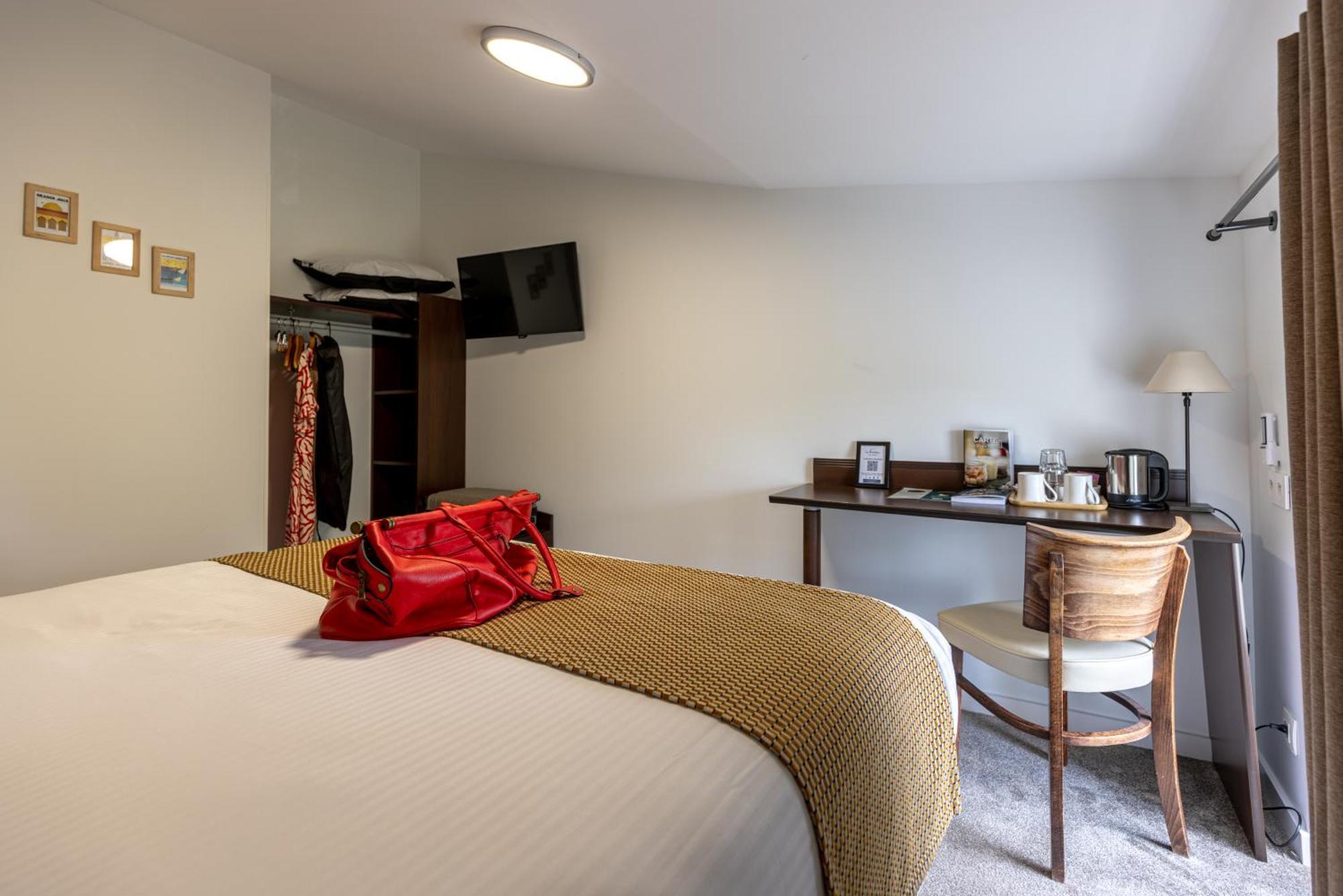 Logis Hotel Le Richelieu - Royan Atlantique Saujon Dış mekan fotoğraf